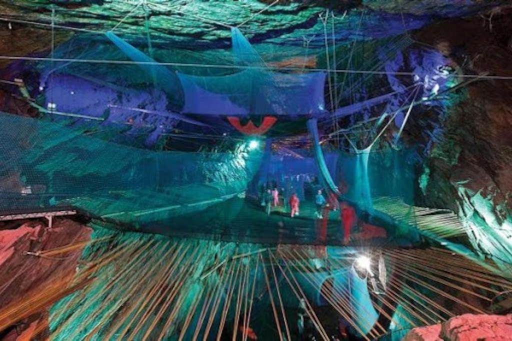 Zipworld Waterfalls Eryri Dogs Welcome 3 Bed Sleeps 5 Blaenau Ffestiniog Kültér fotó