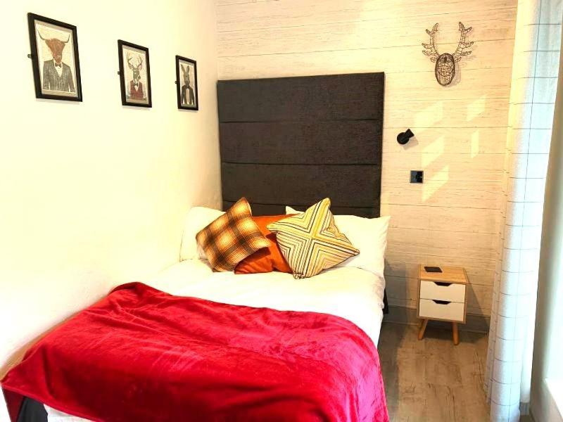 Zipworld Waterfalls Eryri Dogs Welcome 3 Bed Sleeps 5 Blaenau Ffestiniog Kültér fotó